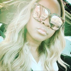 Meet your Posher, Jovanna